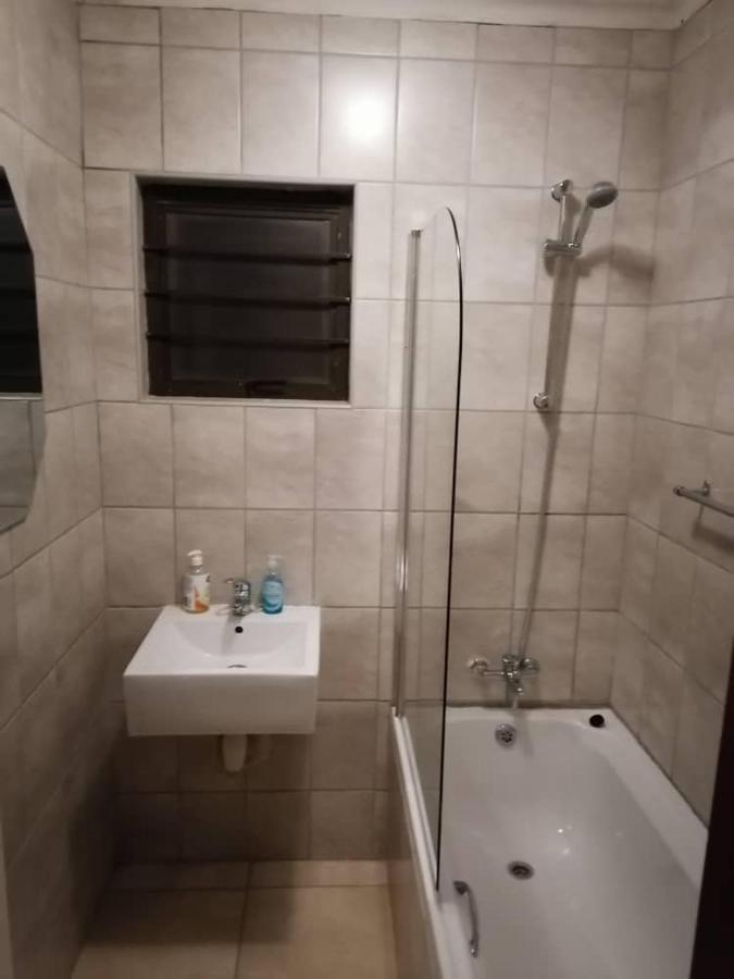 Jjp Self Catering - Three Bedroom House Lüderitz Esterno foto