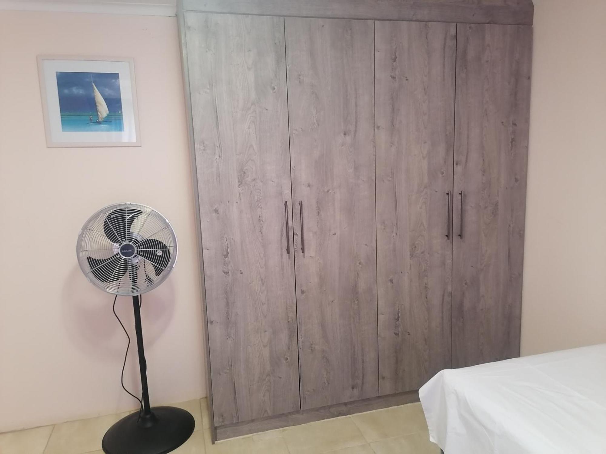 Jjp Self Catering - Three Bedroom House Lüderitz Esterno foto